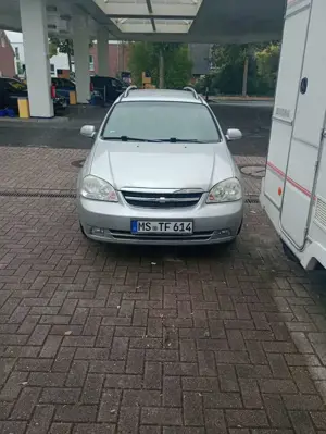 Chevrolet Nubira 1.6 Kombi SX Bild 4