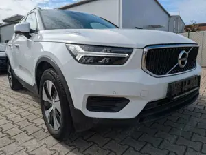 Volvo XC40 2WD