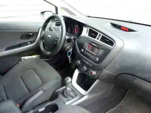 Kia Ceed / cee'd 1.4 CVVT Attract Klima/Bluetooth Bild 5