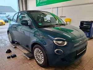 Fiat 500e Cabrio 118PS 42KWh PDC - Kamera