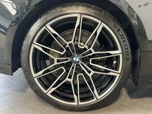 BMW M4 xDrive Competition MDriver's NAV+LASER+HEADUP Bild 3