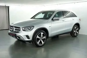 Mercedes-Benz GLC 300 e 4Matic Kamera AHK Business AMG LED