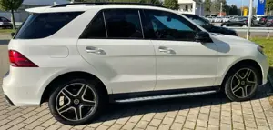 Mercedes-Benz GLE 350 d 4Matic 9G-TRONIC AMG Line Bild 5