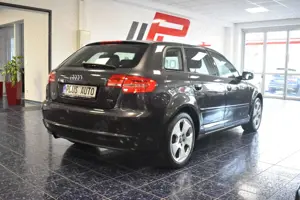 Audi A3 2.0 TDI Attraction Aut Klimaautom
