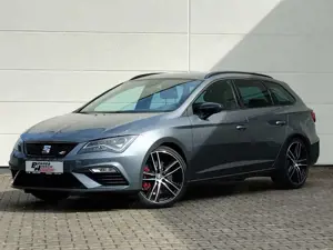 SEAT Leon Sportstourer Cupra 300