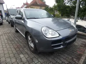 Porsche Cayenne S Fahrzeug springt nicht an
