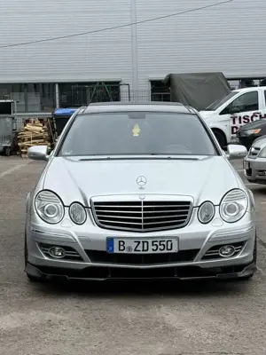 Mercedes-Benz E 550