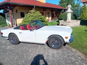 Triumph TR6