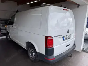Volkswagen T6 Transporter Lang 1.Hand Scheckheft Klima Euro 6 LKW-Zulassung Bild 4