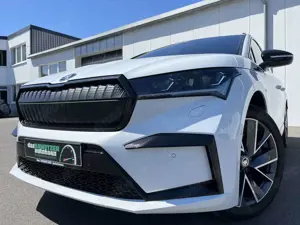 Skoda Enyaq iV 4x4 RS 220€ m. 20% Anzahlung AHK 82 kWh Wärm