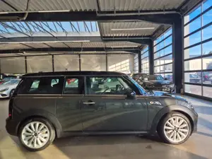 MINI Cooper S Clubman COOPER S CLUBMAN KLIMA XENON PDC PANO TEMPOMAT Bild 4