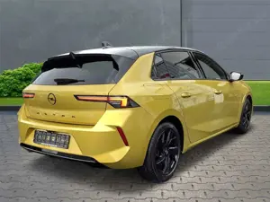 Opel Astra GS Line 1.2 Turbo+Alufelgen+Sitzheizung+Klimaautom Bild 4