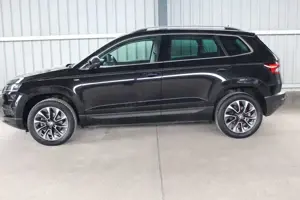 Skoda Karoq Drive 125 LED PDC NAVI AHK Bild 4