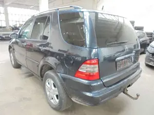 Mercedes-Benz ML 270 ML -Klasse ML 270 CDI Final Edition Bild 4