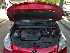 Toyota Verso Life "HU+Service Neu" Bild 3
