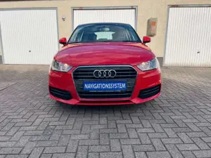 Audi A1 SPORTBACK NAVI MEDIA AUX MFL SHZ PDC STARTSTO