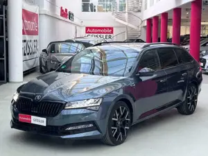 Skoda Superb Combi Sportline 4x4 LED+PANORAMA+STANDHZG