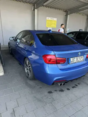 BMW 330 Bild 4