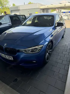 BMW 330 Bild 5
