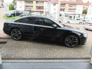 Audi S8 4.0 TFSI plus tiptronic quattro/Sportauspuffa Bild 4