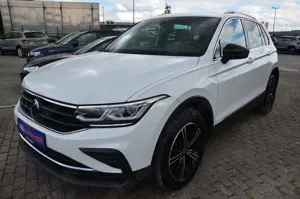 Volkswagen Tiguan 2.0 TDI Move Matrix LED Plus Paket APP Connect ele