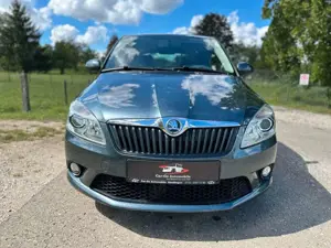 Skoda Fabia *DSG*SHZ*Temp*BT*AUX*AC*PDC*8x*Tel*