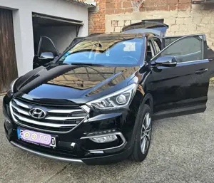 Hyundai SANTA FE 2.4 GDI 2WD Family Bild 2