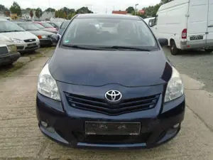 Toyota Verso Life