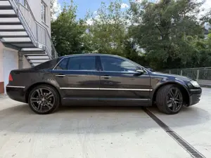 Volkswagen Phaeton V8 4Motion AT mit Klima/Navi/PDC VH/Alus 20Zoll/ Bild 2