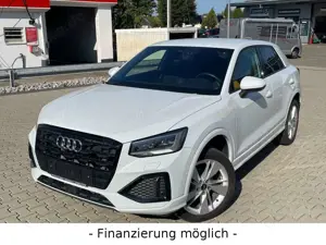 Audi Q2 1.5 TFSI + LED + NAVI + S-LINE