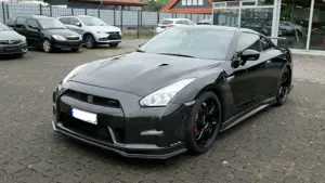 Nissan GT-R Nismo Scheckheft/Deutsches Auto/2.Besitz