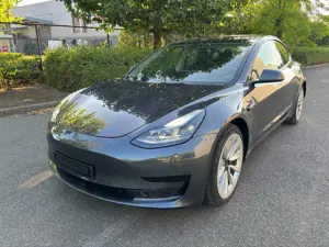 Tesla Model 3 Model 3 RWD Hinterradantrieb