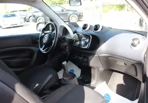 smart forTwo coupe Klima*Tempomat*Bluetooth*16"Alu Bild 2