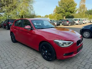 BMW 116 d 5-trg. AUTOM°NAVI°SITZH°XENON°TEMPOM°MFLR! Bild 3