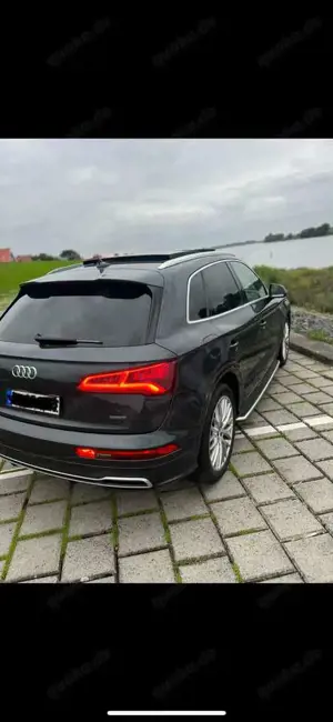 Audi Q5 50 TDI quattro tiptronic sport Sonderausstattung