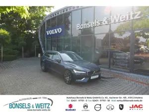 Volvo V60 Kombi Core Recharge Plug-In Hybrid Twin Engine EU6