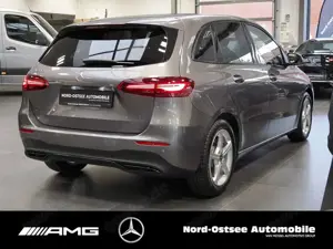 Mercedes-Benz B 200 PROGRESSIVE ADV TOTWINKEL PANO NIGHT DISTR Bild 4