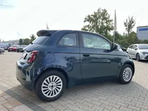 Fiat 500e Action 70 kW (95 PS), Automatik, Frontantrieb Bild 3