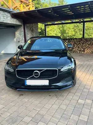 Volvo S90 TÜV 09/2027 Bild 4