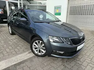 Skoda Octavia Combi Ambition DSG mit Klima/Navi(PDC/MFL/Infotain
