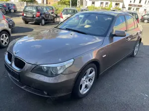 BMW 520 520i