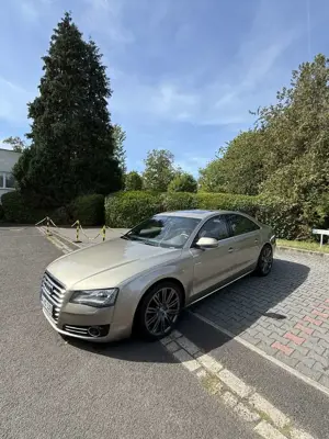 Audi A8 4.2 TDI DPF quattro tiptronic