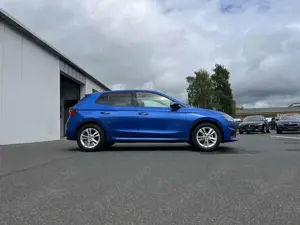 Skoda Fabia 1.0 Ambition 91€ m. 20% Anzahlung DAB LED SHZ PD Bild 4