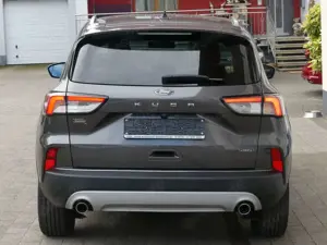 Ford Kuga Plug-In Hybrid Titanium X Bild 5