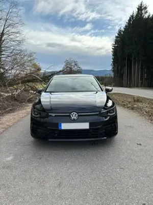 Volkswagen Golf R 2.0 TSI OPF 4Motion DSG Bild 2