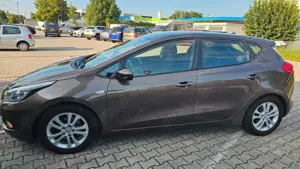 Kia Others Kia Ceed Edition 7*TUV*KLIMA*SHZ*TEMPO* Bild 3