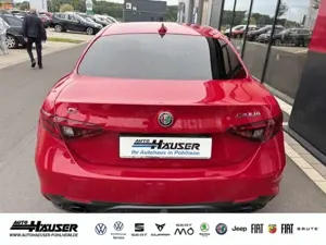 Alfa Romeo Giulia Veloce 2.0 Turbo AT8 Q4 AHK ASSISTENZ BI-XENON NAV Bild 4
