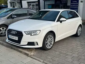 Audi A3 Sportback 30 g-tron Aut. sport Xenon*SHZ*Temp