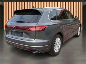 Volkswagen Touareg 3.0 TDI 4Motion Elegance*Navi*ACC*AHK* Bild 5