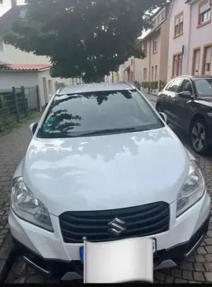 Suzuki SX4 S-Cross 1.6 VVT 4x2 Club